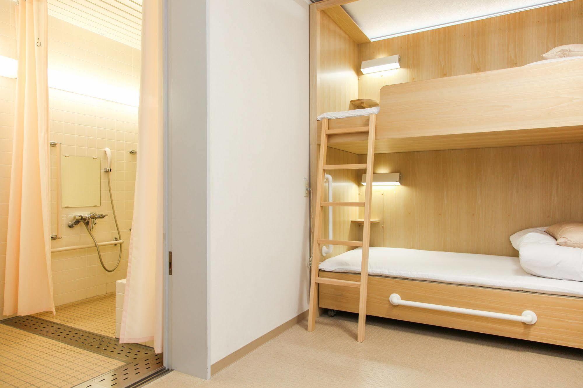 Shin-Osaka Youth Hostel מראה חיצוני תמונה