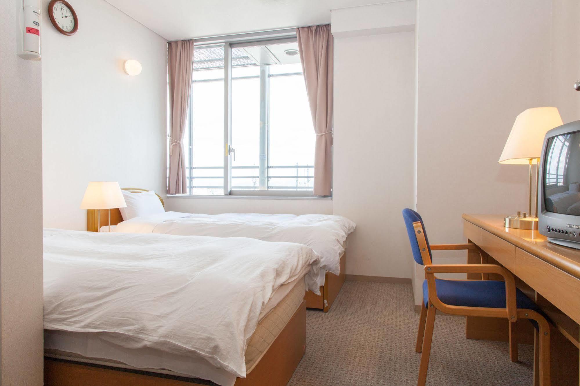 Shin-Osaka Youth Hostel מראה חיצוני תמונה